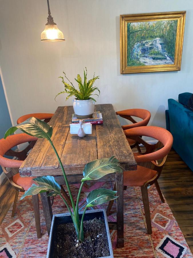 Boho-Chic Travel Pad - Unit 2 Apartment Блумингтън Екстериор снимка